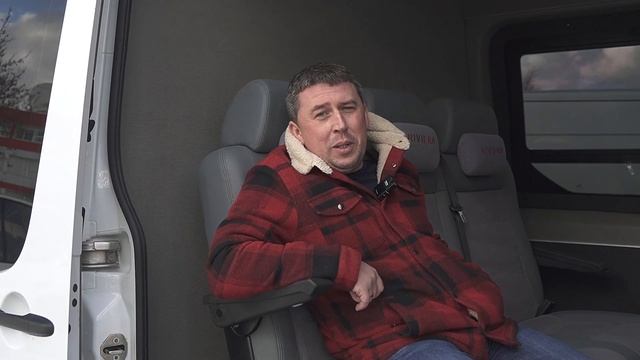 Mercedes-Benz Sprinter 2011г. (Мерседес Спринтер ) смотреть онлайн