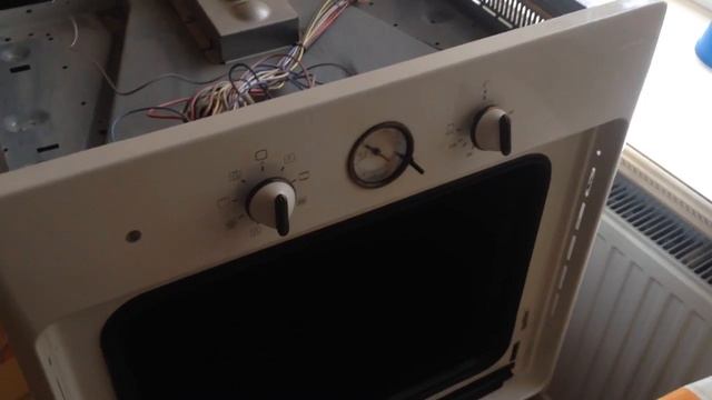 Духовой шкаф Ariston замена термостата смотреть онлайн