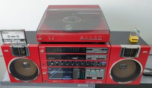 Музыкальный центр SHARP RS-5S с виниловым проигрывателем SHARP RP-3R