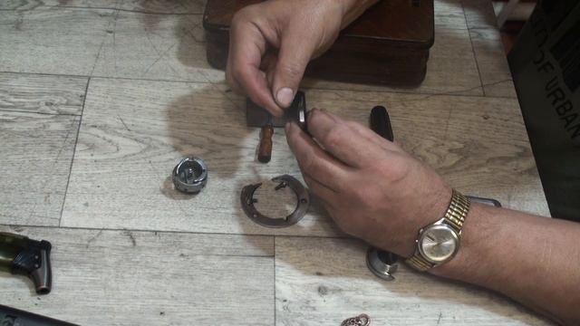 Швейная машина Sеidel & Naumann торгового дома Ж.БЛОК. С челноком-"запятой" смотреть онлайн