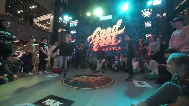 Виноградов Всеволод vs Осипович Даня | 1/8 Hip Hop Kids | Good Foot Battle смотреть онлайн