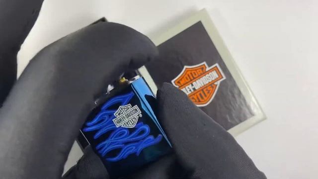 20711 Зажигалка Zippo Ghost Harley Davidson logo, Sapphire смотреть онлайн