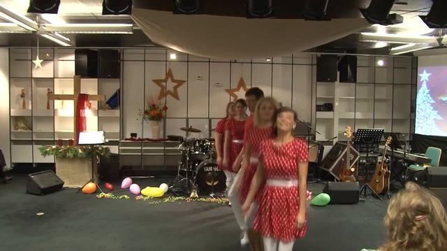 Танец "Рождество" смотреть онлайн