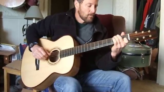 Hatchard Baritone Guitar смотреть онлайн
