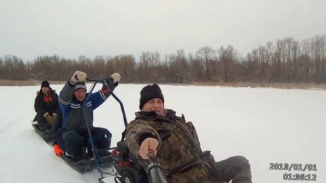 АКТИВНАЯ РЫБАЛКА НА ВОЛГЕ СРУБ ЗИМА ПЕТИН СТАН 05-01-2016 год мотособака Буксировщик P 550 RV 14 смотреть онлайн
