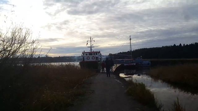 20.10.18. ??Дорогие друзья!?? Публикуем фото,видео отчет нашей поездки на Ладожское озеро.(10) смотреть онлайн