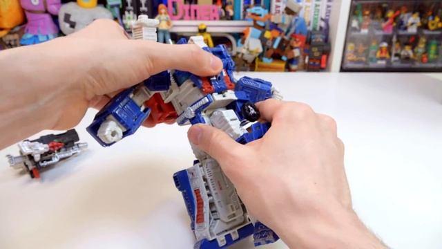 TRANSFORMERS УЛЬТРА МАГНУС - Распаковка и реакция на трансформера смотреть онлайн