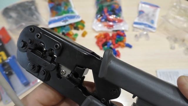 ОБЖИМКА (кримпер) RJ45 СО ВСТРОЕННЫМ КАБЕЛЬ ТЕСТЕРОМ!!! смотреть онлайн