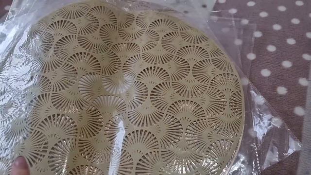 МОЙ НОВЫЙ ПУХОВИК❄ПОСЫЛКА ОТ ФАБЕРЛИК С ИНТЕРЕСНОСТЯМИ? КУРИНЫЕ ПП КЕКСЫ? смотреть онлайн