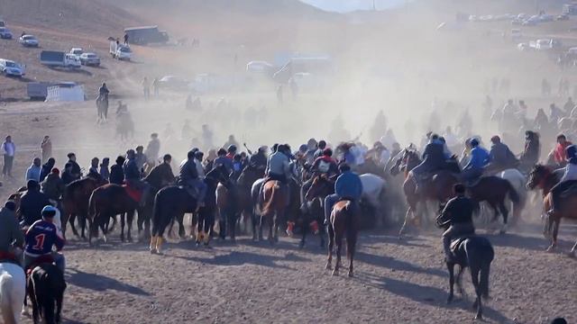 3.01.2024 Бузкаши Карамазор спонсор Бустон Хожи Бобо Самандар Кенжаев смотреть онлайн