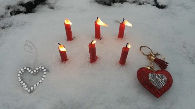 Ритуал - онлайн на любовь на 6 красных свечей и 2 сердца на день влюблённых. К Иисусу. смотреть онлайн
