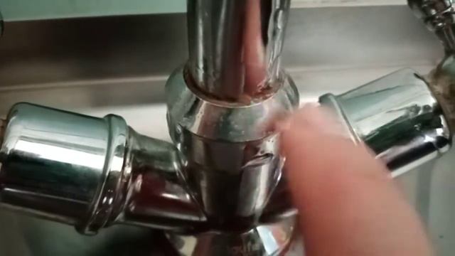 Биогель для очищения туалета «Хвойный микс» Home Gnome Greenly против известкового налёта. Часть 2 смотреть онлайн