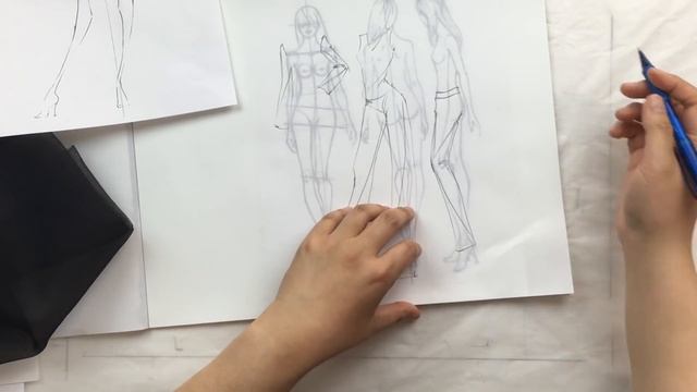 Drawing Clothes 2: Drapes & Folds