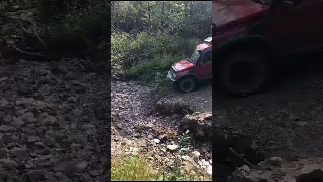 По Бездорожью на внедорожнике Suzuki Escudo смотреть онлайн