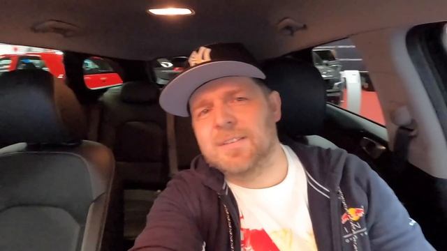 Kia Ceed SW Platinum Plug In Hybrid PHEV Station Wagon Combi Facelift Walkaround And Interior K0332