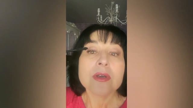 С этой тушью у меня кошачьи глаза))) Необычная кисточка. Косметика Фаберлик /Faberlic смотреть онлайн