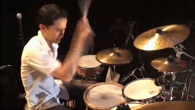 Sutoh Mitsuru & Noritake Hiroyuki Legend Bass solo (Honda Masato Voice of elements 2006 live) смотреть онлайн