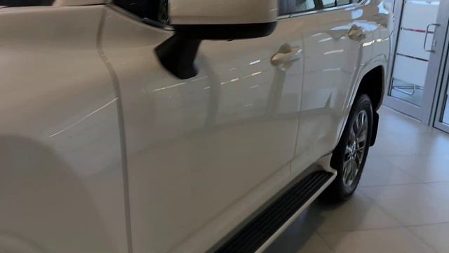 салон Toyota центр 24.02.2024г. часть 1 смотреть онлайн