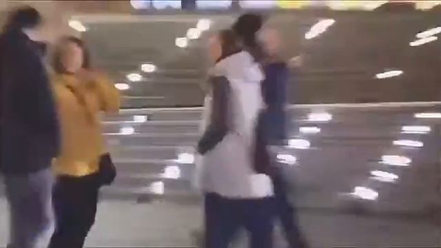 Новый пранк, смотреть всем до конца. смотреть онлайн