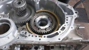 Установка нового центрального подшипника, задней планетарки и сборка #АКПП #U660 Lexus RX 350