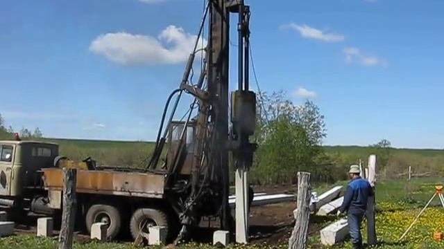 Забивка свай мобильным копром смотреть онлайн