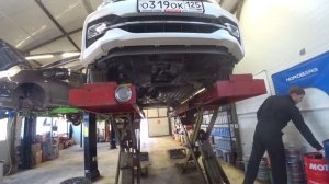 Honda Service Vladivostok, 10.04.2020. Замена масла Honda Stepwgn Spada (2017)  (3)