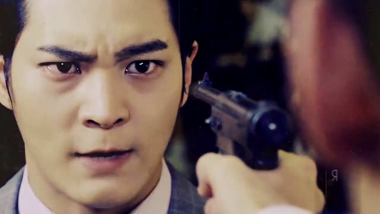 Он полетит спасать тебя, как мотылёк на пламя [Kang To & Mok Dan] смотреть онлайн