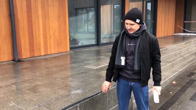 Облицовка крыльца и фундамента камнем. Монтаж гранита. Отделка цоколя и утепление цоколя. смотреть онлайн