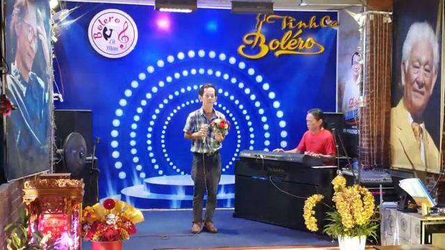 ĐỢI CHỜ TRONG CƠN MƯA - ST : NS THẾ HIỂN - TRÌNH BÀY : NGỌC LÀNH - BOLERO CÀ MAU смотреть онлайн