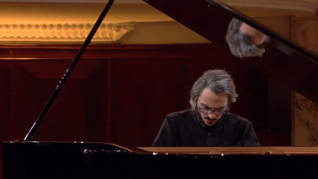 ALEXANDER GADJIEV – Mazurka in C major, Op. 56 No. 2 (18th Chopin Competition, third stage) смотреть онлайн