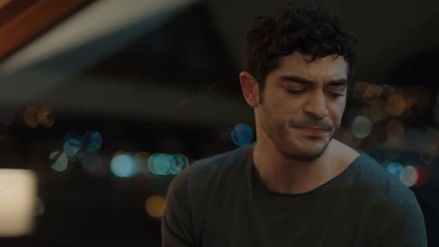 Bambaşka Biri 15. Bölüm