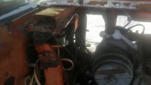 Установка заводского краника  отстойника ОФ 150В на ДТ 75ВБХС 4