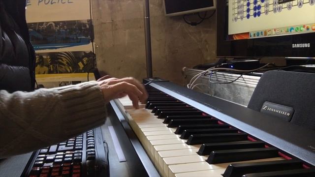 Evolution Rock Standard Demo (Orange Tree Samples)  / Solo Guitar VST Instrument Played On Keyboard