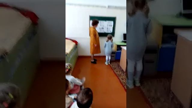 Занятие по художественной литературе в средней группе сказка Жихарка смотреть онлайн