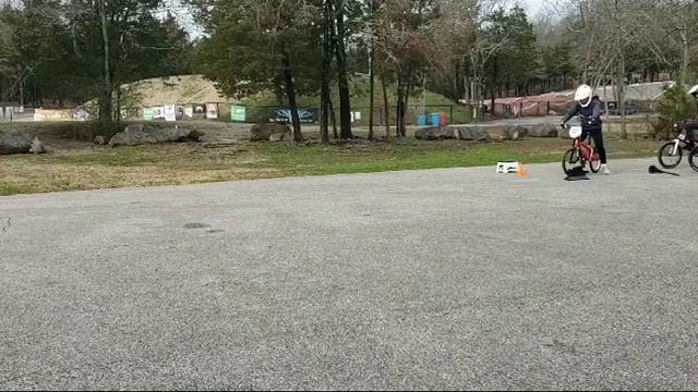 Fiat pedals sprints 123's смотреть онлайн