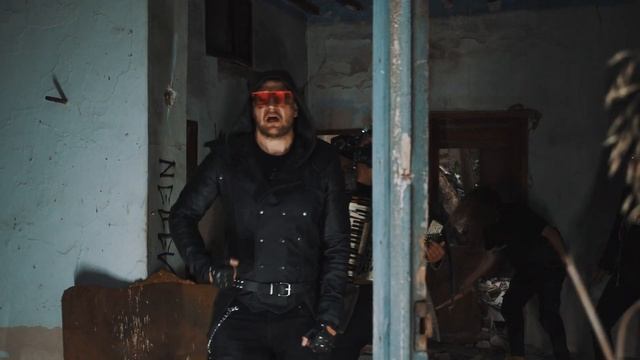 California Condor - 9 Layers (XIII) смотреть онлайн