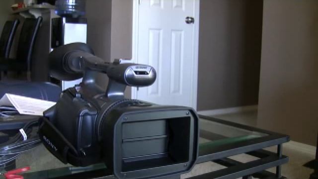 Sony Handycam HDR-FX7 Unboxing смотреть онлайн