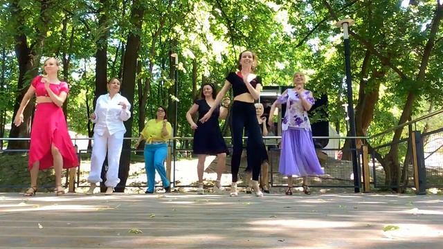 Бачата в парке им. Талалихина | Подольск смотреть онлайн
