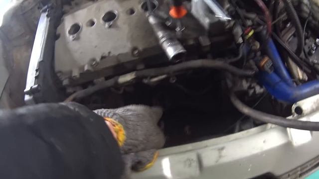 EP.18 Снимаем двигателя ВАЗ 2112. Подготовка машины к новому сезону. Что же будет? смотреть онлайн