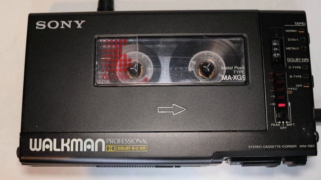Sony Walkman Cassette Player WM-D6C With Case - (Operational) SN:269962 смотреть онлайн