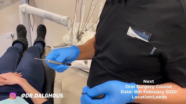 UL8 Wisdom tooth extraction by Specialist Oral Surgeon Dr. Abdul Dalghous смотреть онлайн