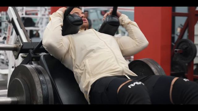 BRUTAL LEG DAY WORKOUT TO PUT ON SIZE x BIKE UPDATE смотреть онлайн
