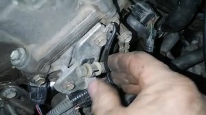 Toyota RX - 330 замена термостата.