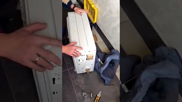 Установка подогрева поддона наружного блока сплит-системы #сплитсистема #кондиционер смотреть онлайн