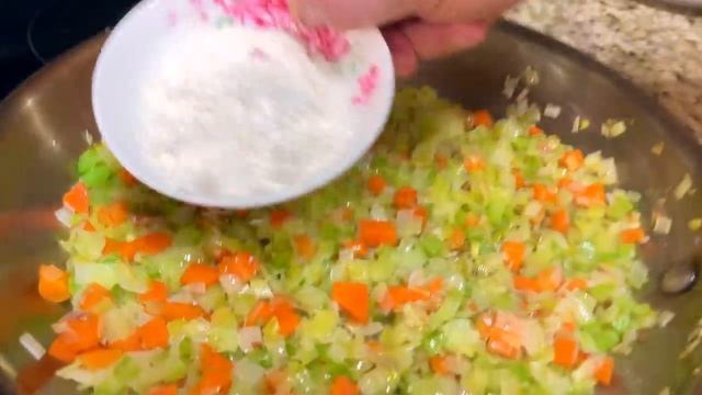 Обалденный Рыбный Пирог. Вкусное блюдо из Рыбы, Максимально Простой Рецепт из Минтая Трески или Хек смотреть онлайн