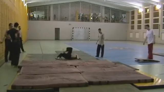 Hornet Stunt Team Blooper 2006 :) смотреть онлайн