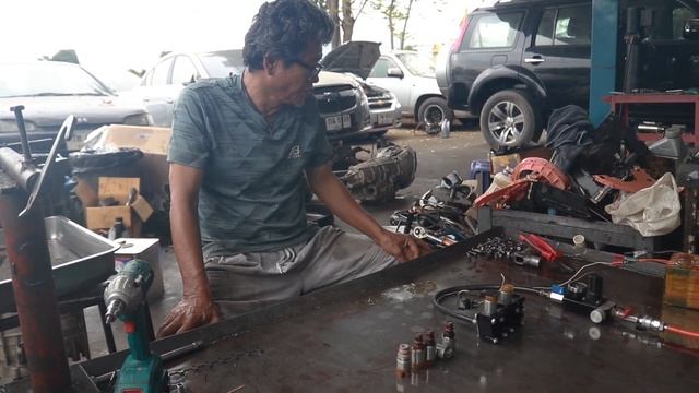 เมื่อเกียร์ ford ranger 2.2 กระตุกจะ Flushing หรือ Cleaning เลือกได้เลย смотреть онлайн