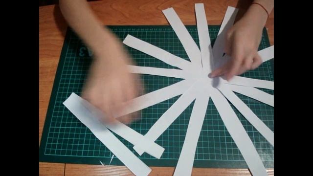 Как сделать тыкву из бумаги на Хэллоуин смотреть онлайн