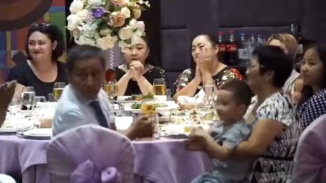 Ведущий Владислав Югай. смотреть онлайн