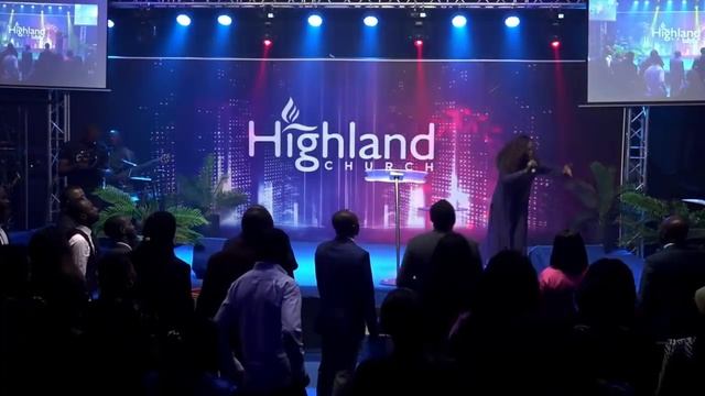 VICTORIA ORENZE - I GET BACKING (LIVE MINISTRATION @HIGHLAND CHURCH) смотреть онлайн